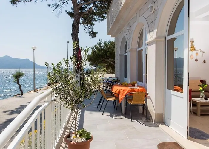 Bezek شقة ترستينيك