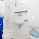 Bezek شقة ترستينيك