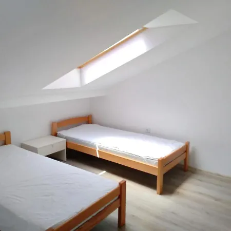 Bezek Trstenik (Dubrovnik-Neretva)