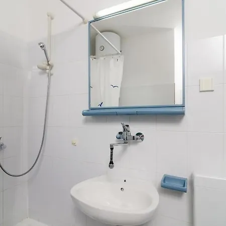Bezek Apartment
