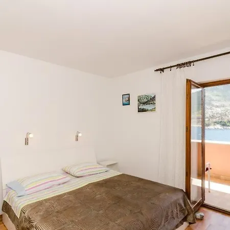 Bezek Apartment