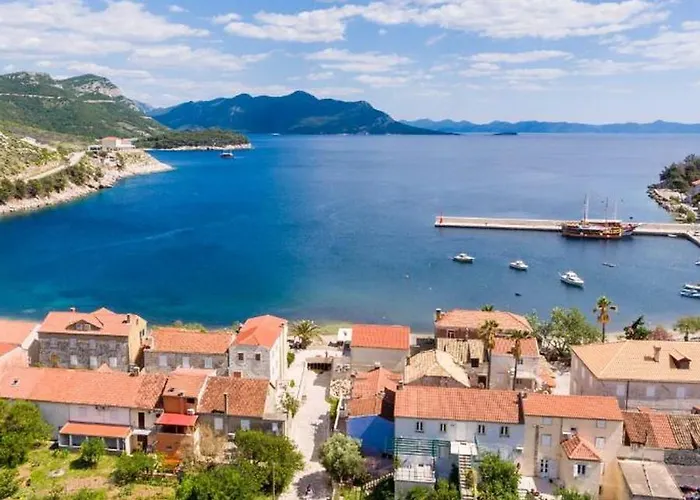 Bezek Trstenik (Dubrovnik-Neretva)